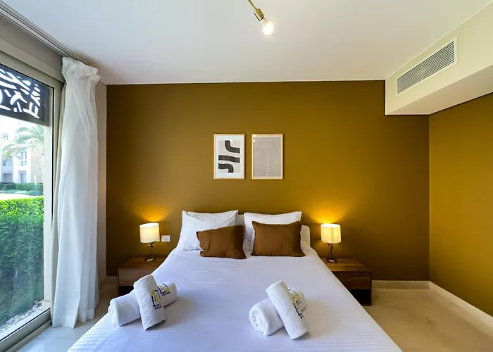 Apartman The Golden Atrium 3bdr Pool View Free Pool & Access